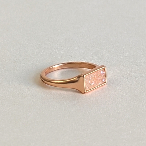 Kendra Scott Glenna Drusy Ring Rose Gold Rectangular Pink Iridescent Drusy sz 8 - Picture 2 of 11